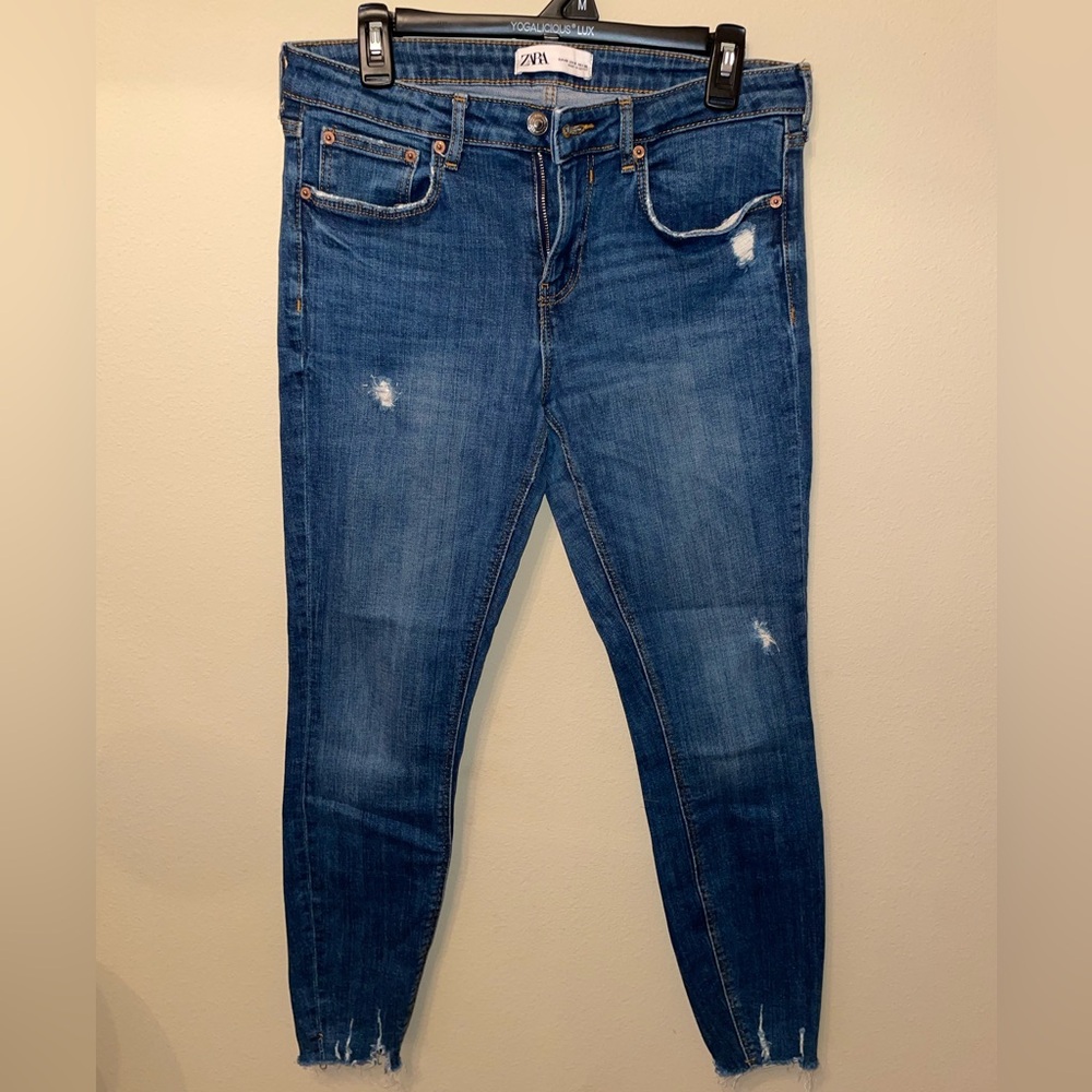 Zara Blue Distressed Denim Pants